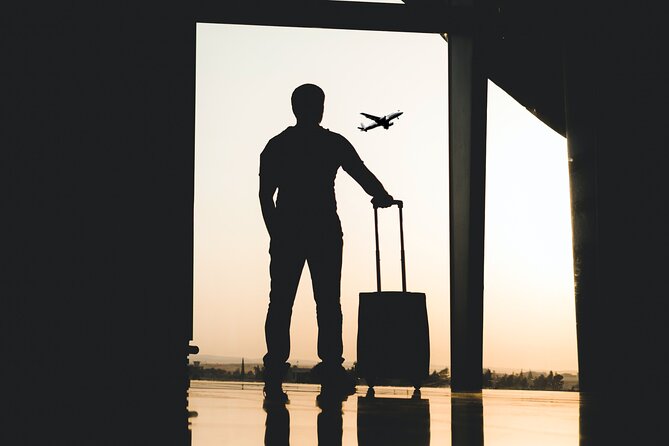 Keflavik Airport Private Transfer Round Trip - Good To Know