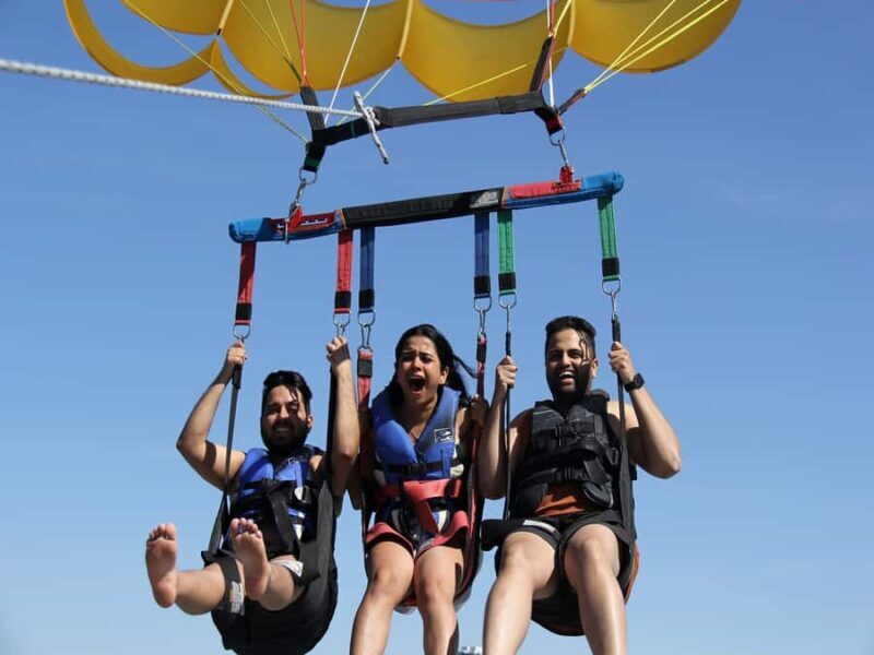 Kelowna: Okanagan Lake Parasailing - What to Expect from Your Kelowna Parasailing Adventure