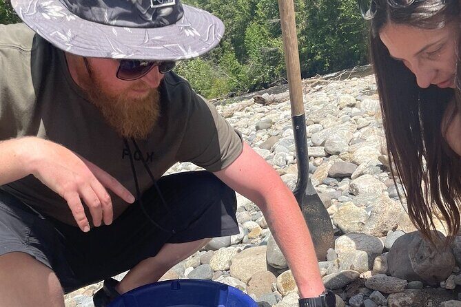 Kelowna Scenic Canyon Gold Panning Experience - Who Should Book This Tour?