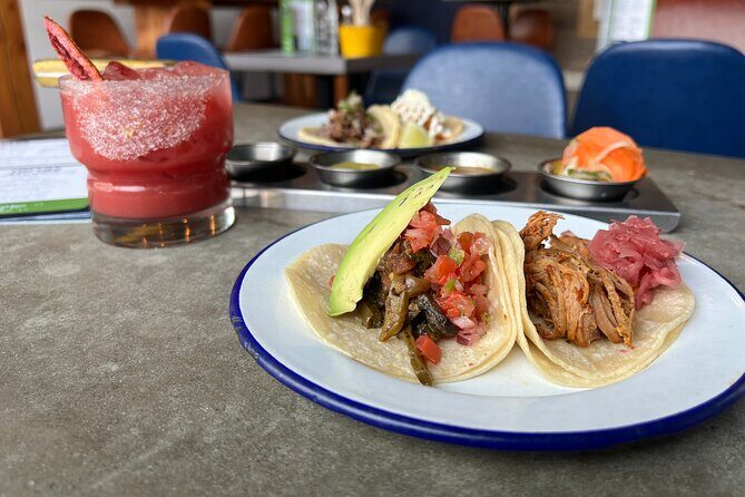 Kelowna Top 5 Food Tour with Drinks - An In-Depth Look at the Kelowna Top 5 Food Tour