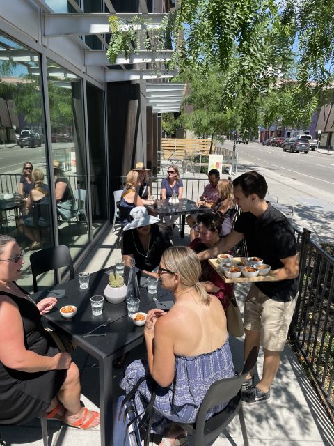 Kelowna: Walking Food Tour With 7 Tastings and 4 Drinks - Kelownas History and Culture