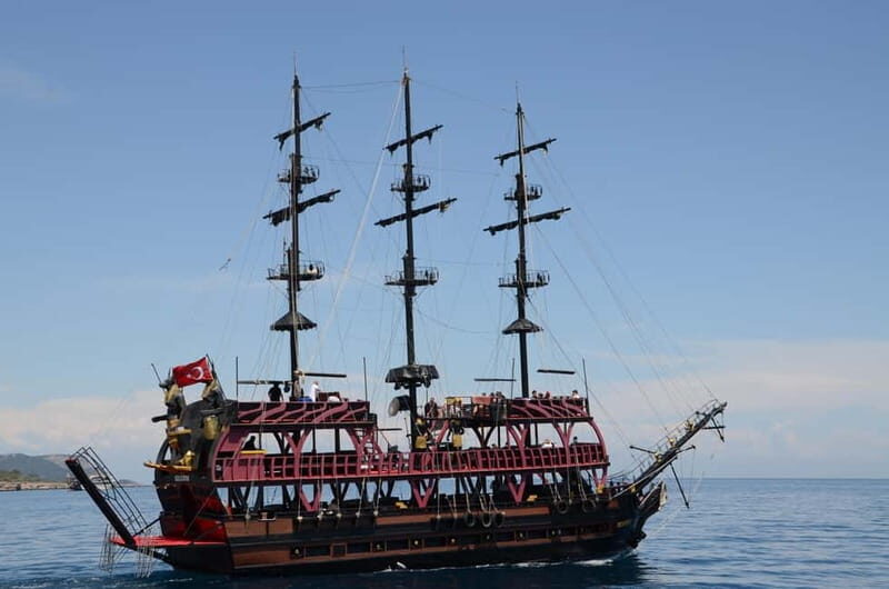 Kemer Pirate Boat Tour from Antalya/Belek / Kemer - A Close Look at the Kemer Pirate Boat Tour from Antalya and Belek