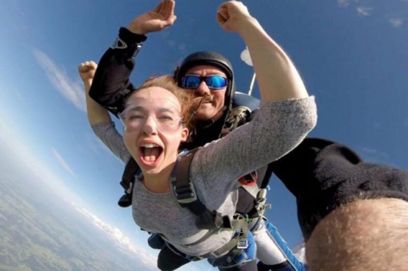 Kempten Durach: Tandem Skydiving Adventure - Photography and Video
