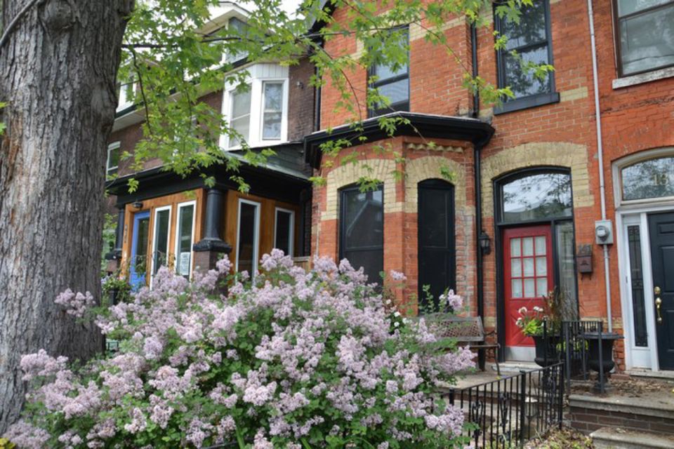 Kensington Market: Downtown Toronto Self-Guided Audio Tour - Frequently Asked Questions
