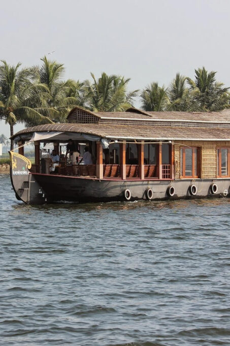 Kerala Beach & Bay Tour - Alleppey to Kovalam