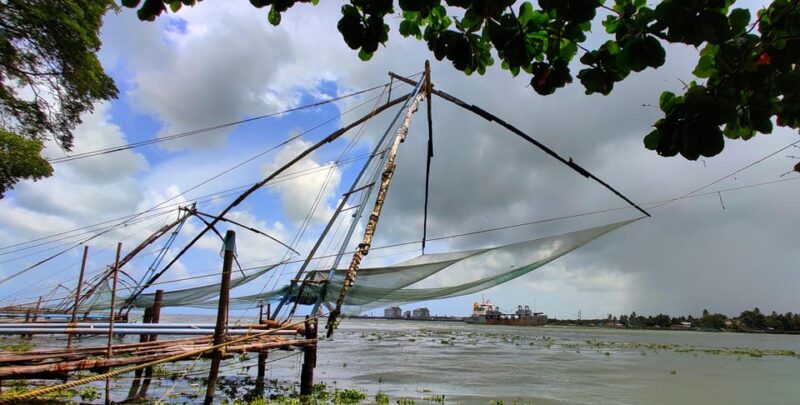 KERALA HILLS & BACKWATERS - 5 NIGHTS / 6 DAYS - Accommodation & Meals