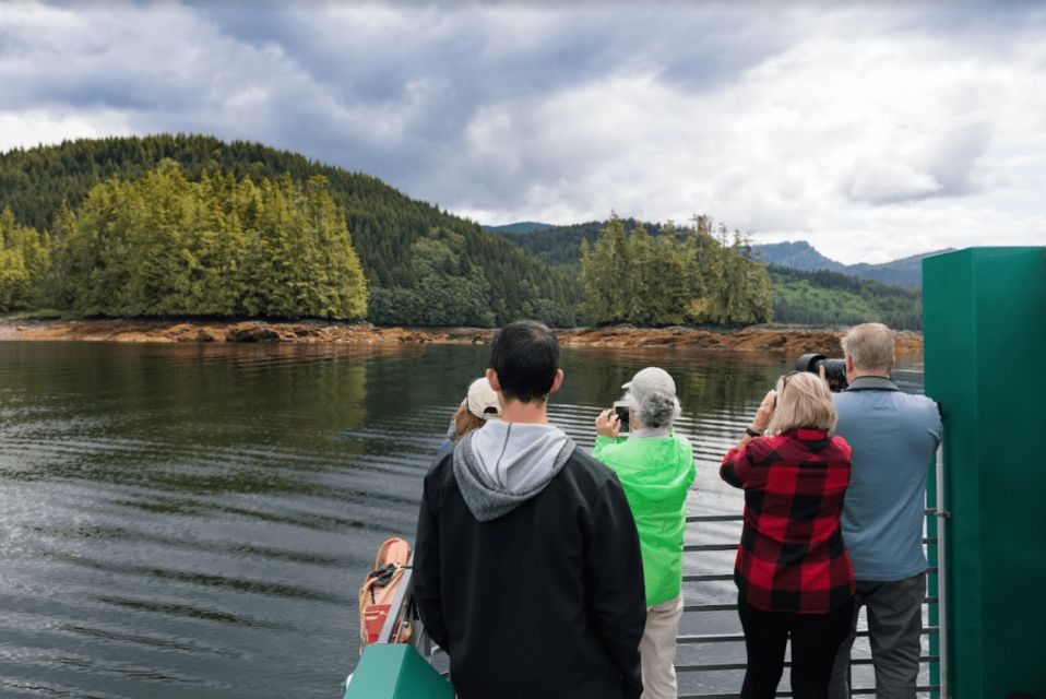 Ketchikan: Wilderness Boat Cruise and Crab Feast Lunch - Flexible Cancellation Policy
