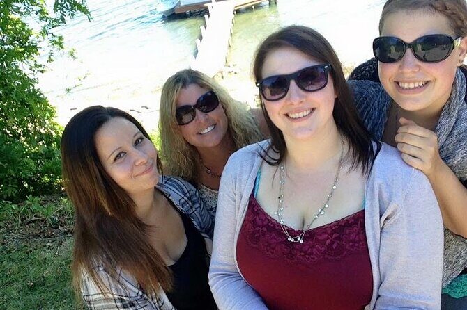 Keuka Lake Wine Tour - Customizable - Key Points