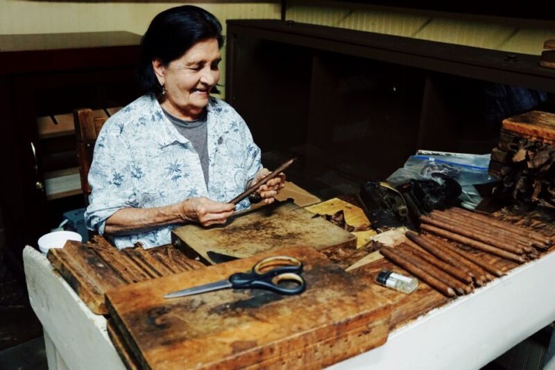 Key West: Seafood and Seaport Walking Tour with 5 Tastings - Frequently Asked Questions