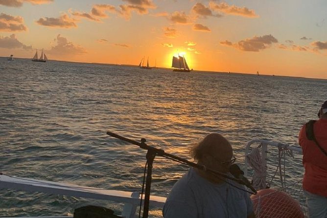 Key West Sunset Cruise With Live Music, Drinks and Appetizers - Whats Included