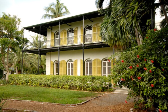 Key West's Old Town Treasures: A Self-Guided Audio Tour - Overview of Old Town Key West