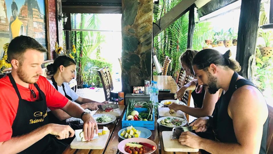 Khao Lak: Half-Day Cooking Class and Ingredient Hunt - Sample Menus