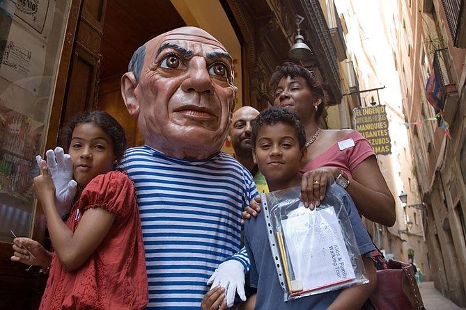 Kids and Family Gothic Quarter Walking Tour in English - Tour Inclusions