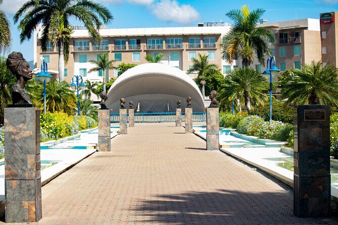 Kingston City Classic Guided Tour - A Close Look at the Kingston City Classic Guided Tour