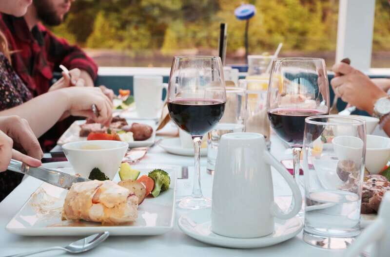 Kingston: Sunset Dinner Cruise - An In-Depth Look at the Kingston Sunset Dinner Cruise