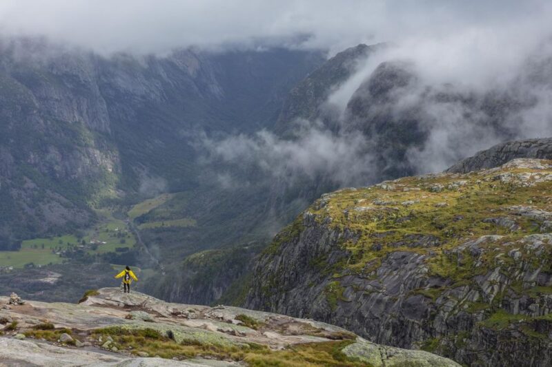 Kjerag: Summer Hike - What to Bring