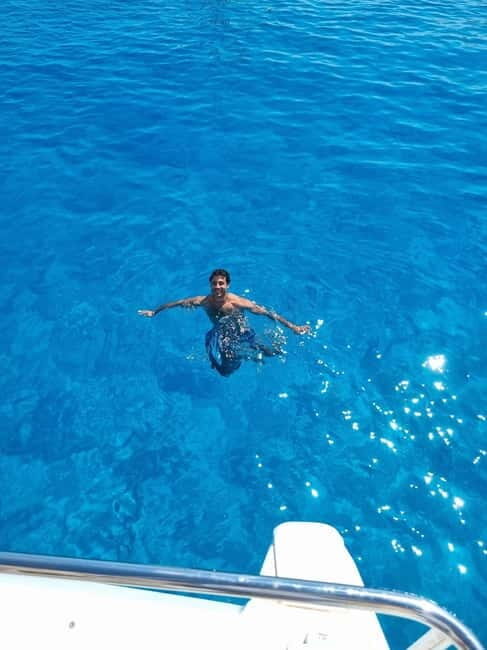 Kleftiko Trip Catamaran: Half day | Lunch & OpenBar - Key Points