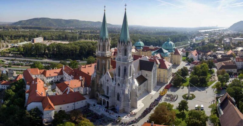 Klosterneuburg: Ticket to Klosterneuburg Abbey - The Views that Take Your Breath Away