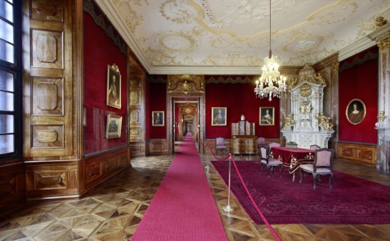 Klosterneuburg: Ticket to Klosterneuburg Abbey - Visiting with Family or a Group