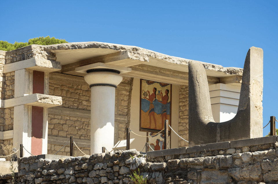 Knossos: Knossos Private Guided Tour - Key Points