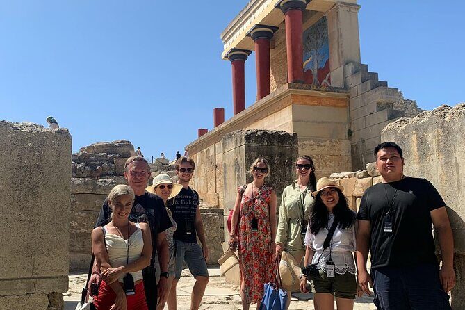 KNOSSOS PALACE private tour ( with Transfer from Heraklion Prefecture ) - FAQs
