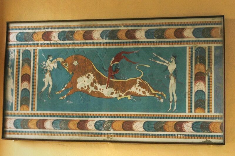 Knossos Palace Skip-the-Line Ticket & Private Guided Tour - Inclusions and Exclusions