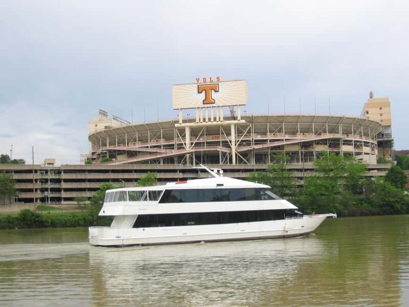 Knoxville: Sunset Dinner Cruise on Tennessee River - Key Points