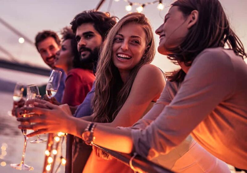 Knoxville: Sunset Dinner Cruise on Tennessee River - FAQs