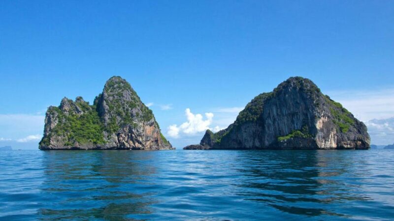 Ko Lanta: Emerald Cave and 4 Islands Tour by Longtail Boat - Medical Considerations