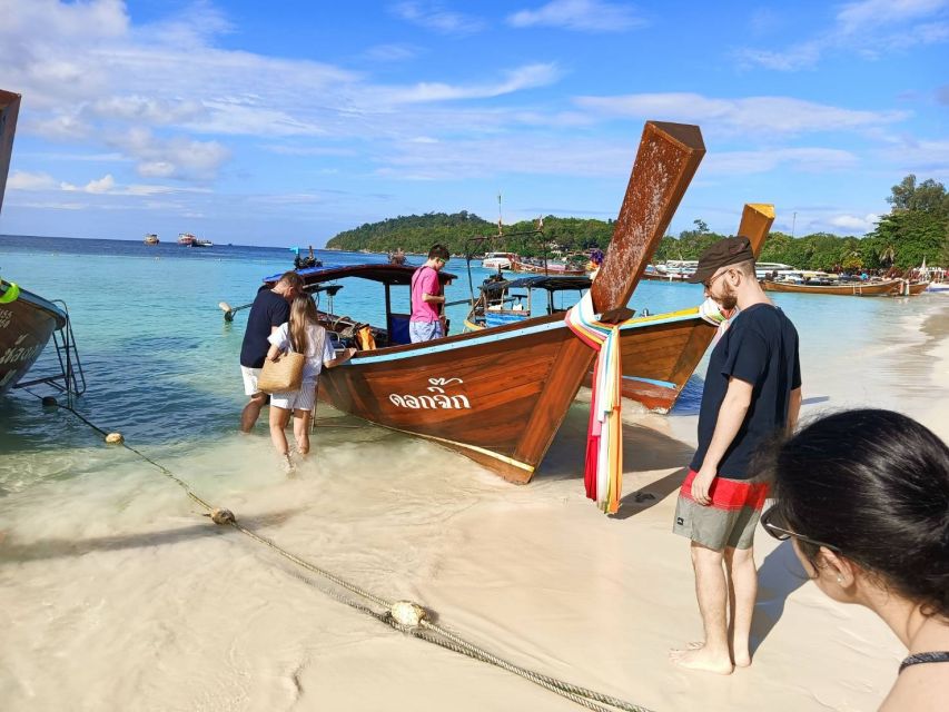 Ko Lipe: Islands and Beaches Snorkeling Tour - Tour Itinerary