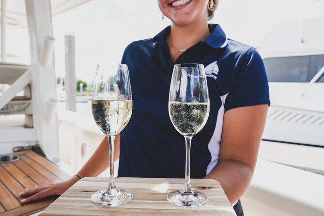 Ko Olina Private Luxury Charter for up to 6 Passengers - Who Will Love This Experience?