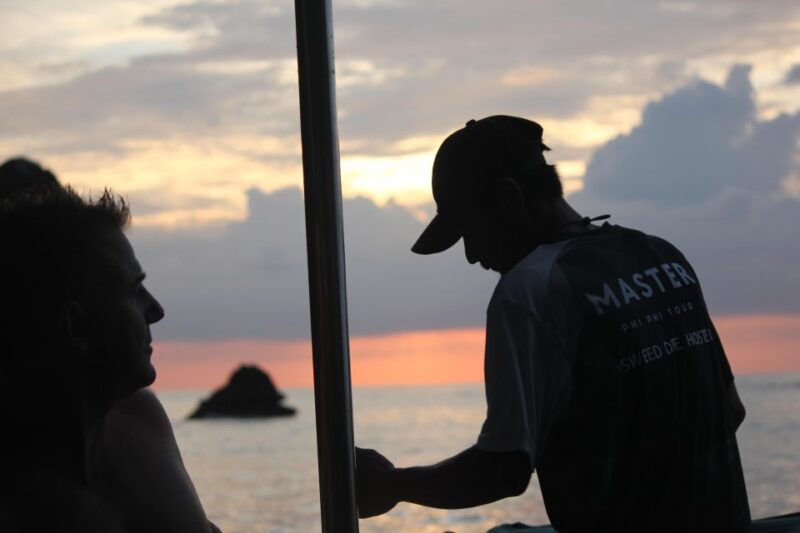 Ko Phi Phi Don: Speedboat Day Trip With Shark Snorkeling - Included Features