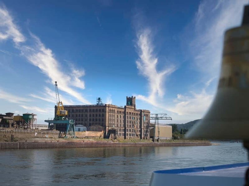 Koblenz: City & Sightseeing Boat tour on the Rhine - Analyzing the Value: Price, Duration, and Experience