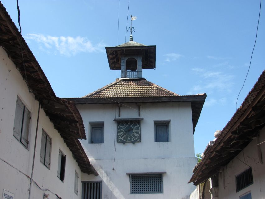 Kochi: Full-Day Private City Tour With Guide and Transfers - Key Points