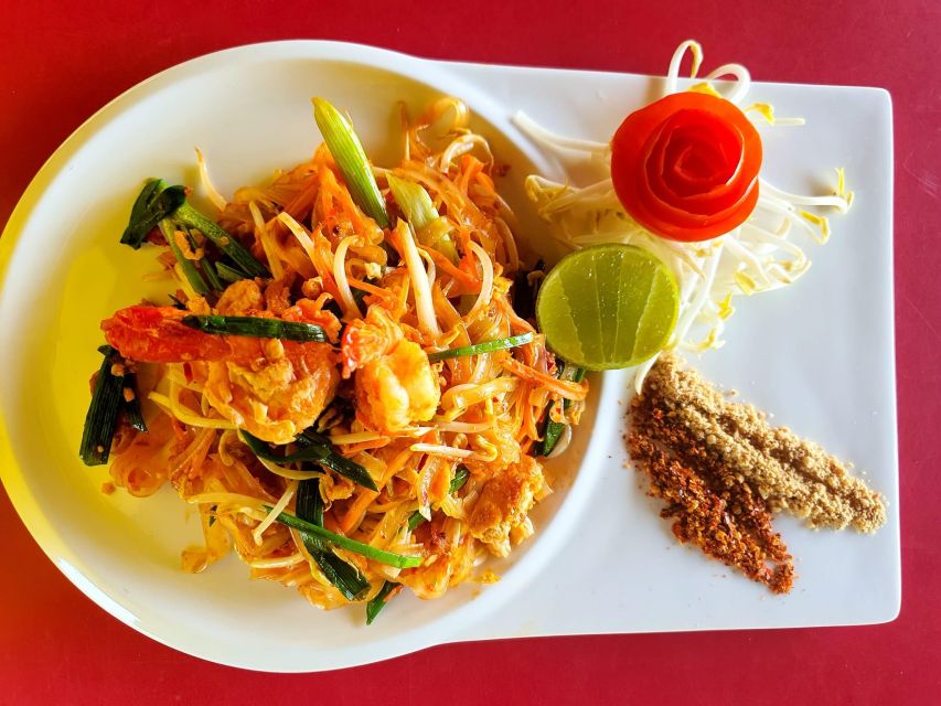 Koh Lanta: Evening Course at Lanta Thai Cookery School - Included Amenities