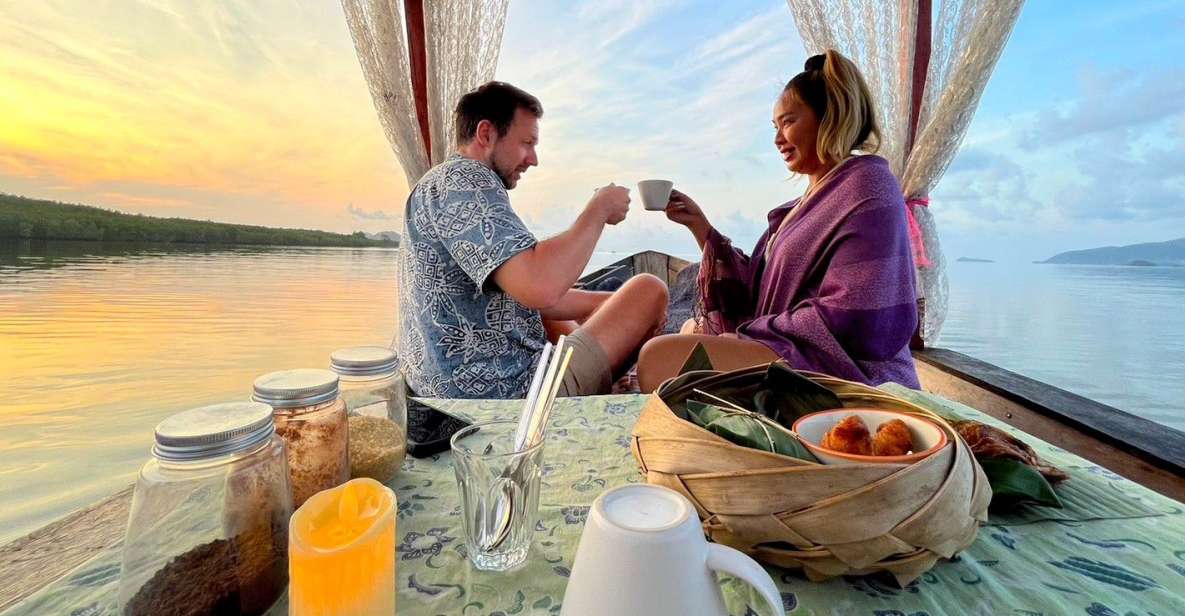 Koh Lanta: Magical Mangroves Sunrise by Private Gondola Boat - Wildlife Spotting Opportunities