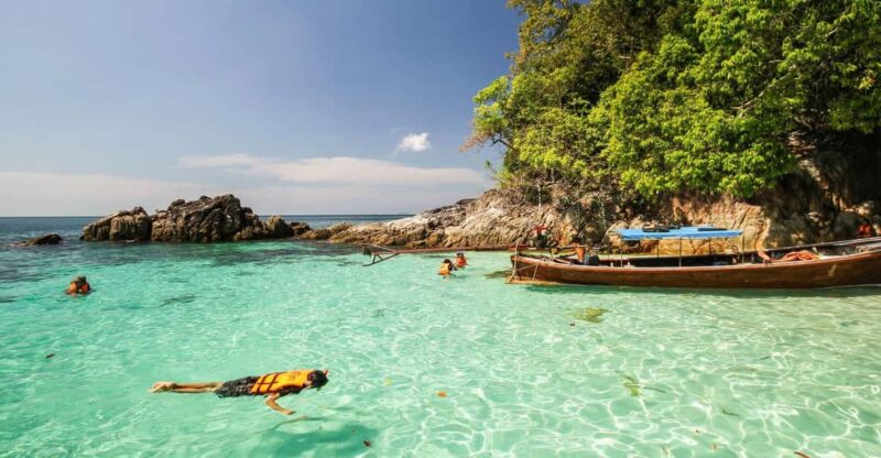 Koh Lipe: 5 Island Snorkeling Trip by Longtail Boat W/ Lunch - Included Services