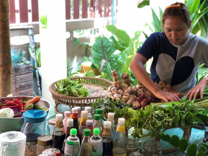 Koh Samui: Thai Cooking Class With Local Market Tour - Delectable Dishes to Savor