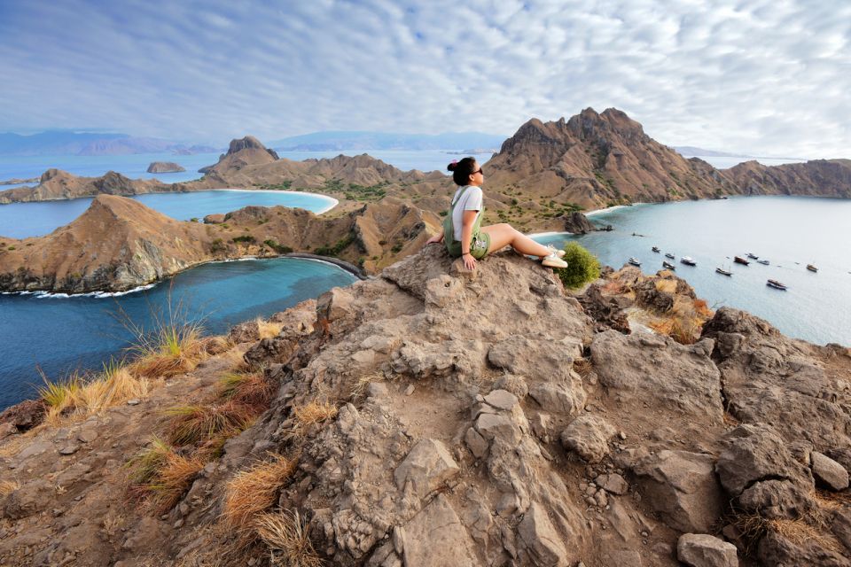 Komodo Island: Private Day Tour by Speedboat - Snorkeling With Manta Rays