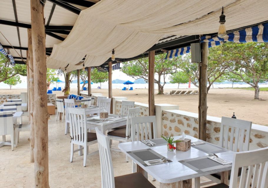 Komodo Islands: 2D1N Speedboat Tour, Land Tour & Hotel Stay - Taka Makassar, Manta Point, and Turtle Bay