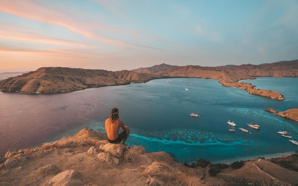Komodo Tour : Full Day Private Speedboat All in Package - Included and Excluded