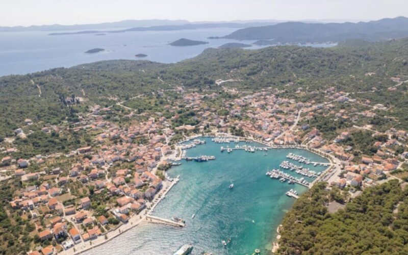 Kornati National Park to island Mana & Kukljica & Beach Loje - The Sum Up