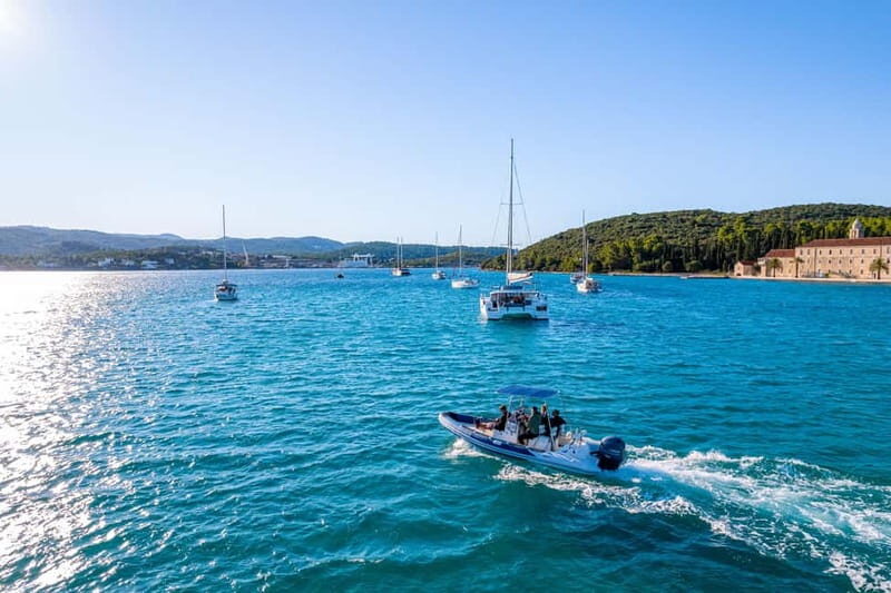Korula: Shipwreck & Hidden Gems Private Speedboat Tour - Key Points