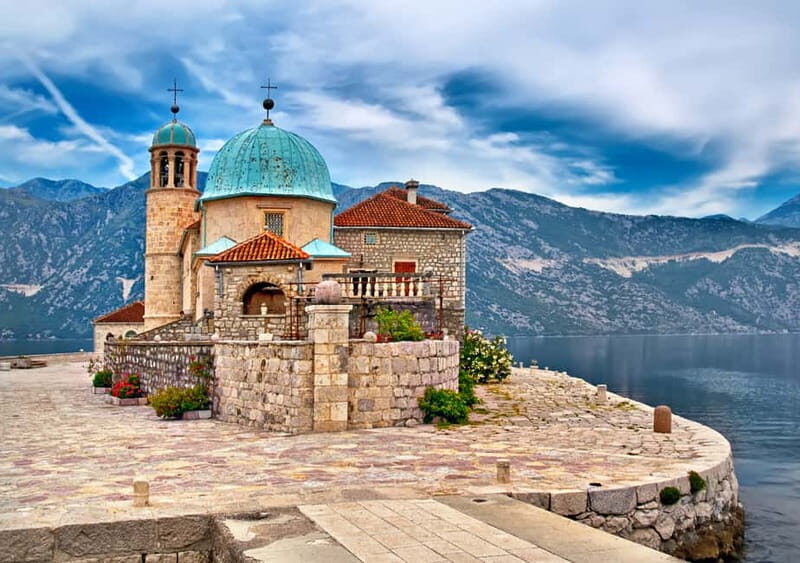 Kotor: Boat Tour to Perast Old Town & Our Lady of the Rocks - Key Points  