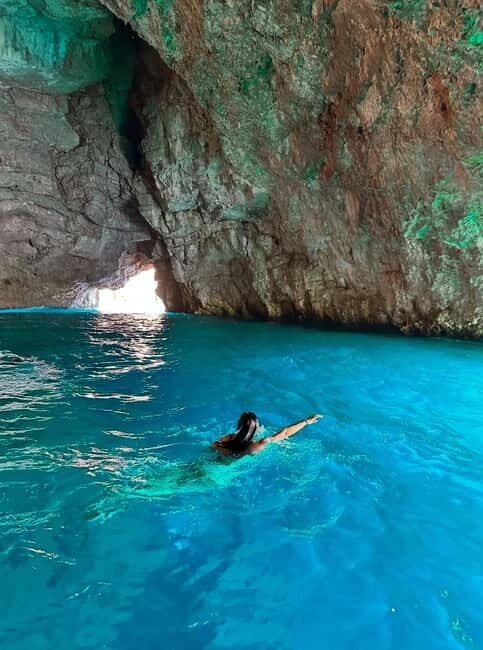 Kotor: Deluxe Boka Bay Day Tour (5h) - The Sum Up  