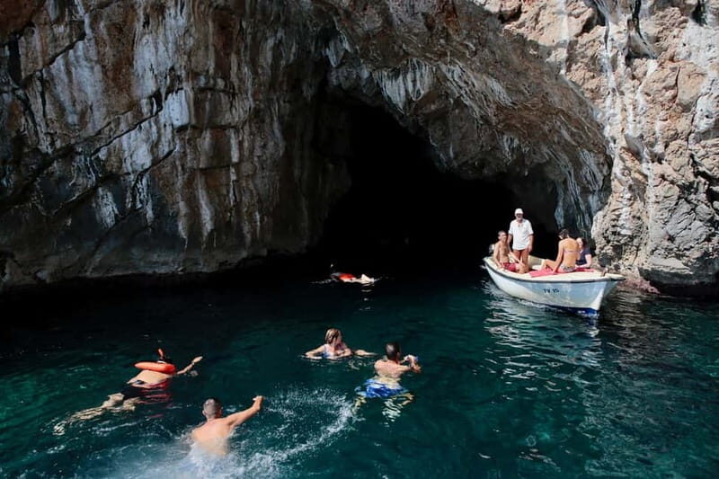 Kotor: Private Bay Cruise and Guided Sightseeing Tour - Key Points