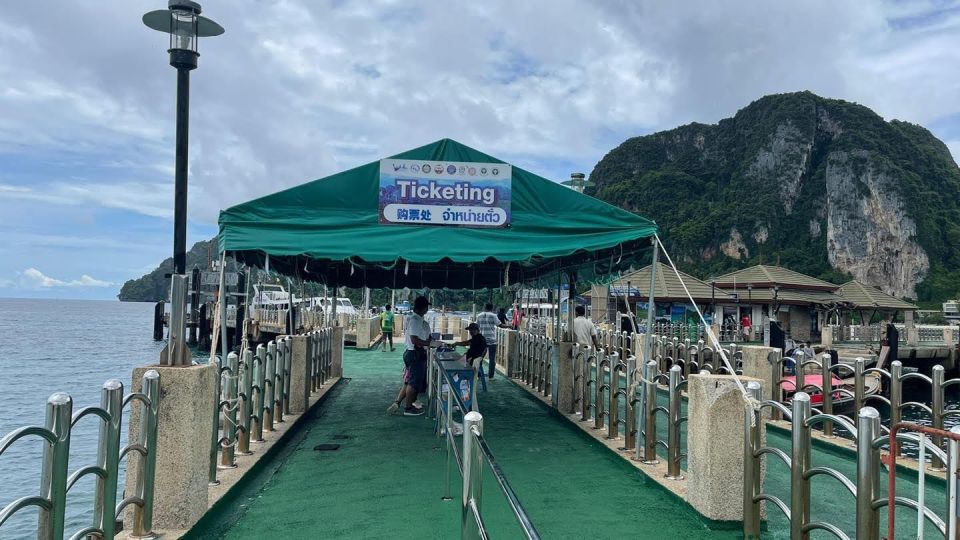 Krabi: 1-Way Ferry Transfer To/From Koh Phi Phi - Onboard Experience