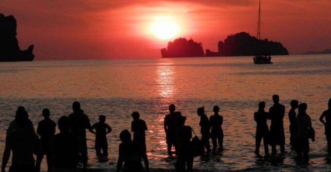 Krabi: 7 Islands Sunset & Plankton Swim With BBQ Dinner - Important Considerations