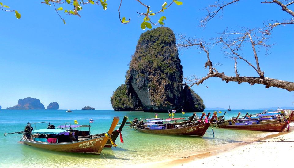 Krabi: Four / 4 Islands Tour With Hotel Transfer & Lunch - Visiting Tup and Chicken Islands