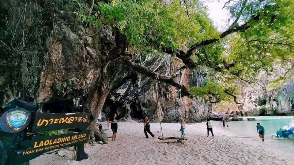Krabi: Hong Island Private Speedboat Trip & Snorkeling - Natural Beauty Encountered